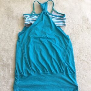 Lululemon No Limit Tank Top Size 4 Blue Striped
